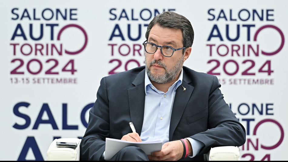 Salvini, per l'Ucraina la risposta non &egrave; mandare altre armi