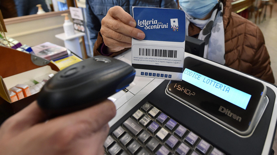 Cgia, 22,8 milioni di 'evasori' solo 1 su 8 &egrave; partita Iva