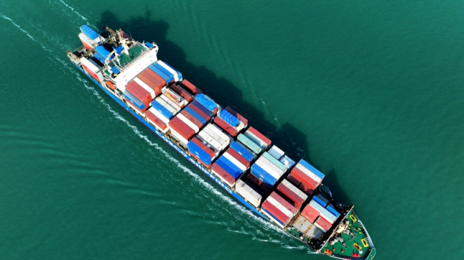 Las exportaciones de China pierden impulso mientras las autoridades discuten mayores est&iacute;mulos