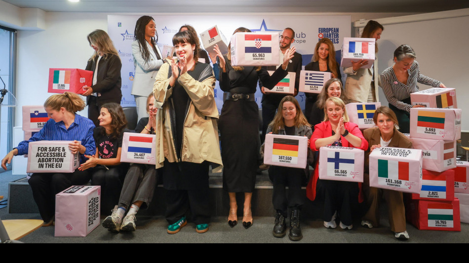 La Commissione Ue non dar&agrave; seguito all'iniziativa sull'aborto sicuro