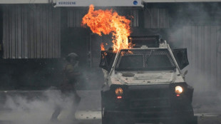 M&aacute;s de 50 detenidos en choques con la polic&iacute;a en marcha por las v&iacute;ctimas de dictadura en Chile