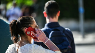Téléphone portable et cancer: pas de lien démontré, la prudence reste de mise pour les enfants, selon l'Anses