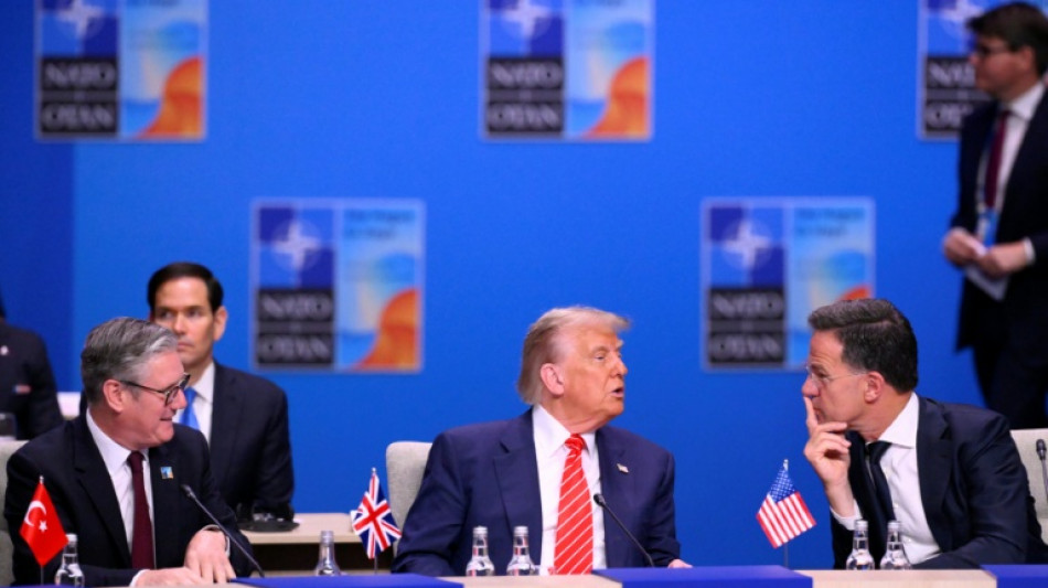 La libra, en su nivel m&aacute;s alto frente al d&oacute;lar desde 2021, afectado por un comentario de Trump sobre la Fed