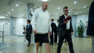 US senators can wear workout clothes to work under new rules