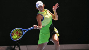 Melbourne: Titelverteidigerin Keys trotz Wackler auf Kurs