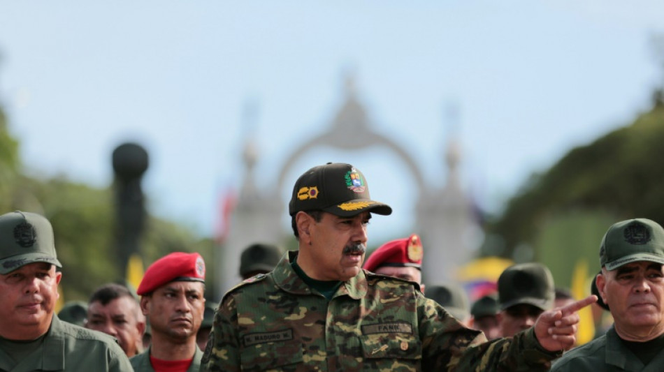 Investigan penalmente a l&iacute;deres opositores de Venezuela por pedir a los millitares "ponerse del lado del pueblo"