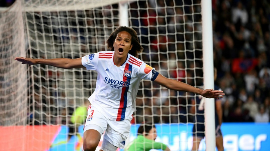 C1 f&eacute;minine: l'OL, trop fort pour Paris, s'offre une 10e finale