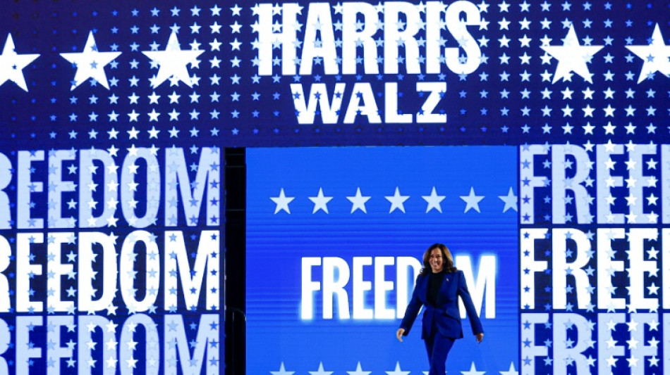 Kamala Harris aceita nomea&ccedil;&atilde;o democrata com discurso de unidade