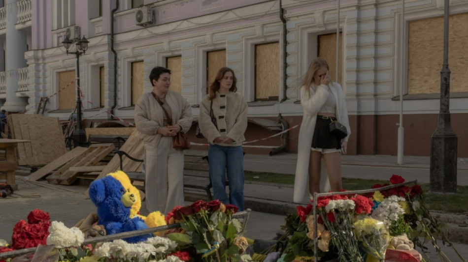 Cuatro civiles mueren en bombardeos rusos en el noreste de Ucrania