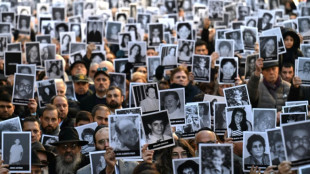 Argentines commemorate Jewish center bombing, demand justice