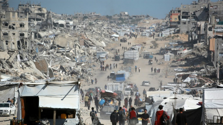 Rescuers say 100 dead as Israel launches fresh Gaza offensive