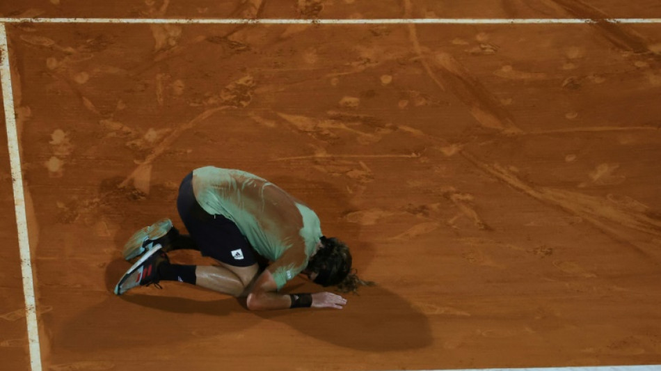 Monte-Carlo: Tsitsipas se sort du gu&ecirc;pier Schwartzman pour retrouver Zverev