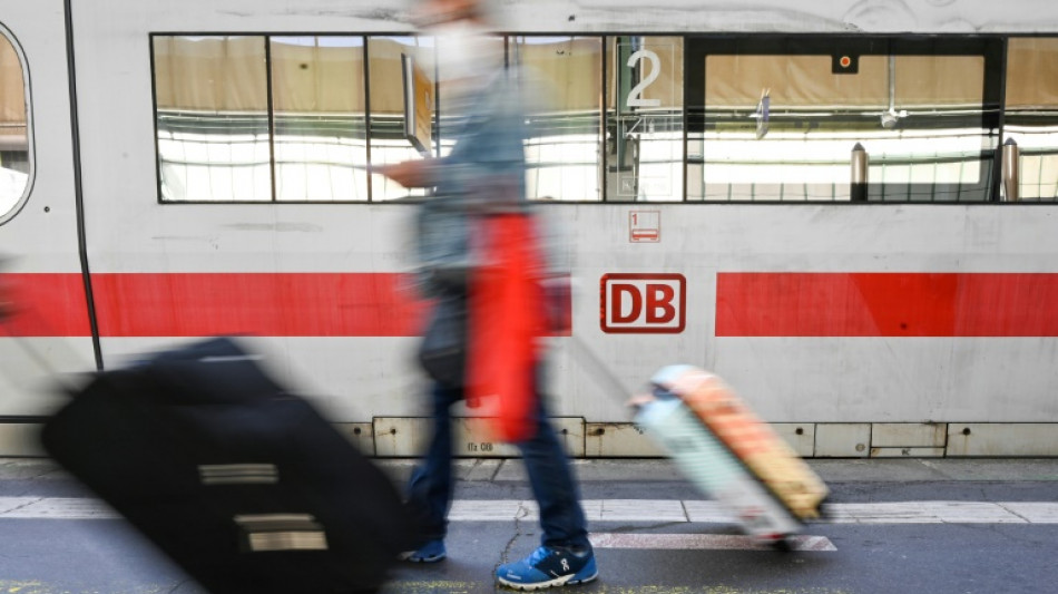 In Halle und Nordhorn stehen die Bahnh&ouml;fe des Jahres
