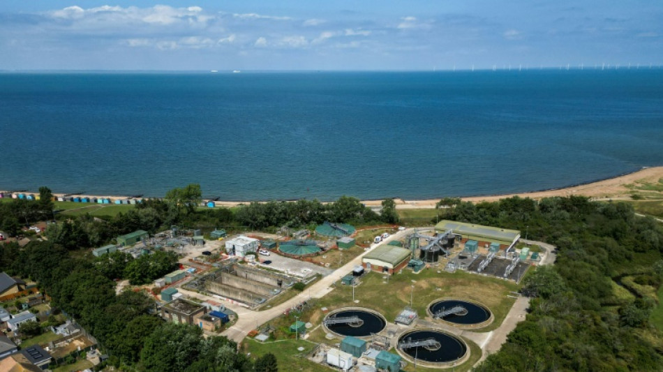 En Angleterre, la baignade estivale troubl&eacute;e par les rejets d'eaux us&eacute;es
