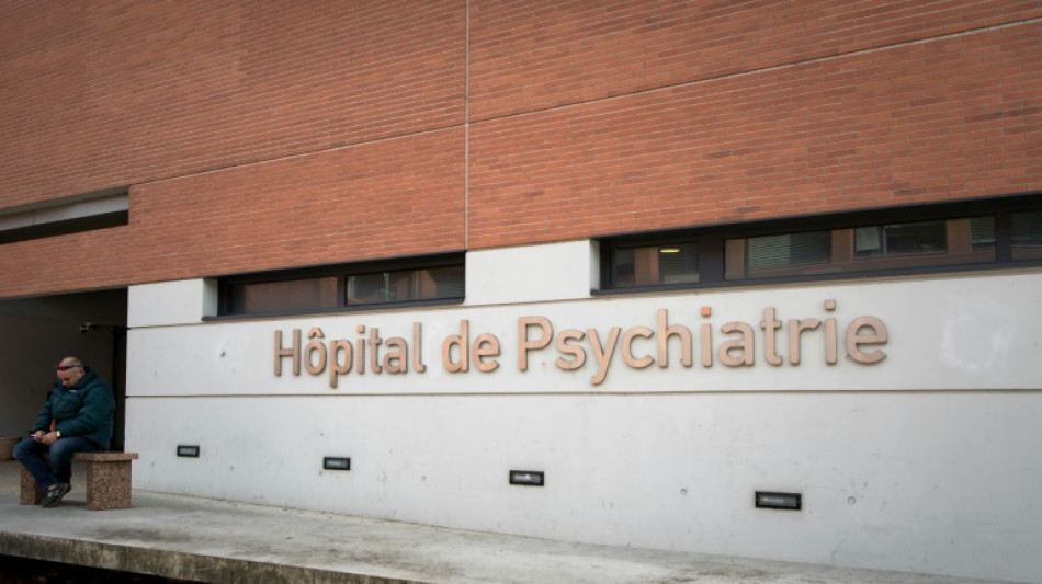 Psychiatrie sinistr&eacute;e: le Comit&eacute; d'&eacute;thique lance aussi l'alerte
