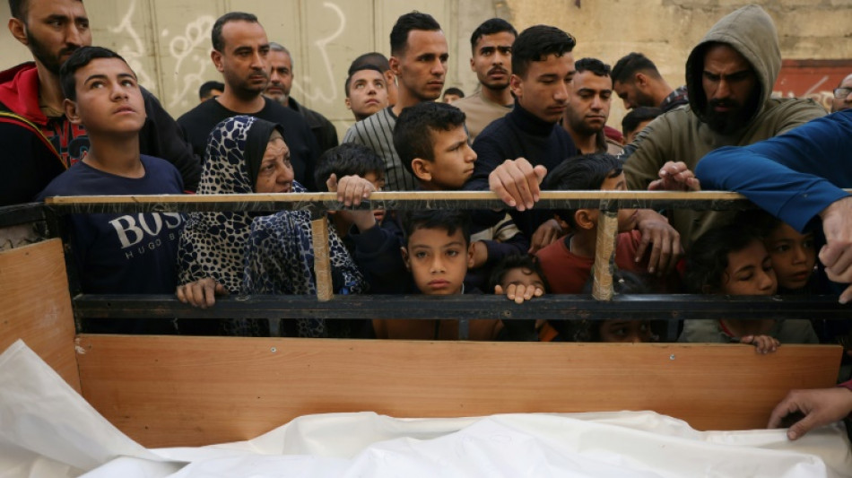 Bombardeios israelenses deixam 40 mortos, Hamas rejeita proposta de trégua