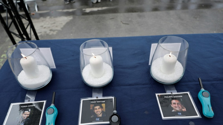 Attentats de 2015: dix ans apr&egrave;s, "longue vie &agrave; Charlie Hebdo, longue vie aux juifs de France!" 