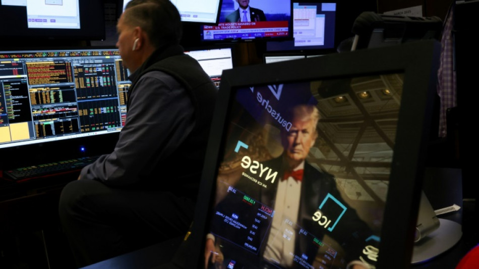 Bourses: Wall Street dans le rouge avant la Fed, l'Europe port&eacute;e par l'Allemagne