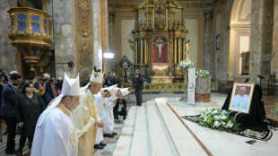 Argentinos lloran la muerte de su papa