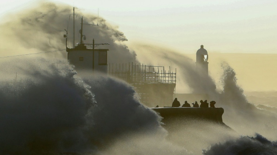 Wegen Unwetter "Eunice" erstmals auch f&uuml;r London Alarmstufe rot ausgerufen