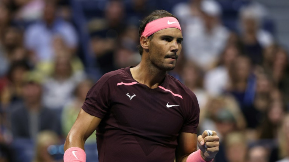 Perfect Nadal, battling Swiatek into US Open fourth round