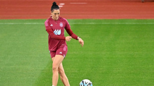 Nova treinadora da sele&ccedil;&atilde;o feminina da Espanha n&atilde;o descarta retorno de Jenni Hermoso