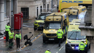 Liverpooler Meisterparade: PKW in die Menge gesteuert