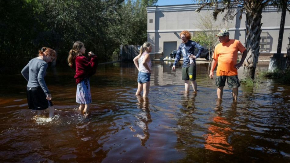 Apr&egrave;s avoir meurtri la Floride, l'ouragan Ian a la Caroline du Sud dans le viseur