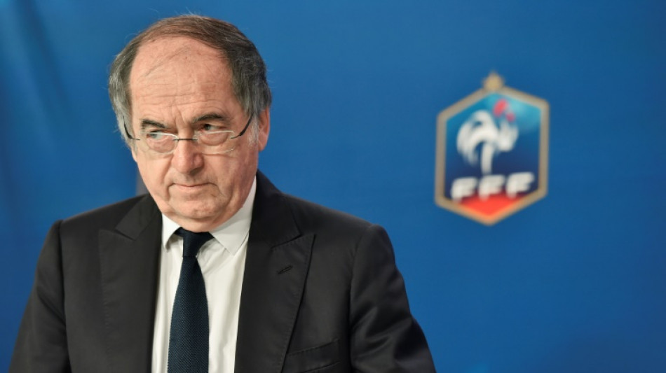 France: Le pr&eacute;sisent de la FFF Le Gra&euml;t s'en va et contre-attaque