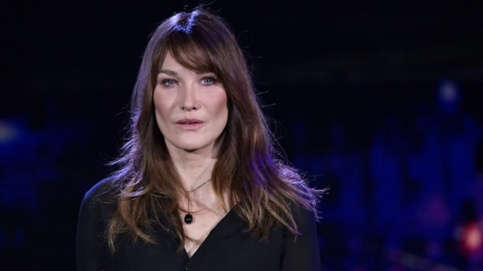 Justicia francesa imputa a la ex primera dama Carla Bruni en un caso de manipulaci&oacute;n de testigos