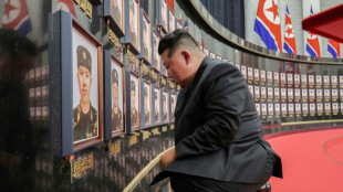 Kim Jong Un d&eacute;core ses soldats d&eacute;ploy&eacute;s en soutien de la Russie contre l'Ukraine