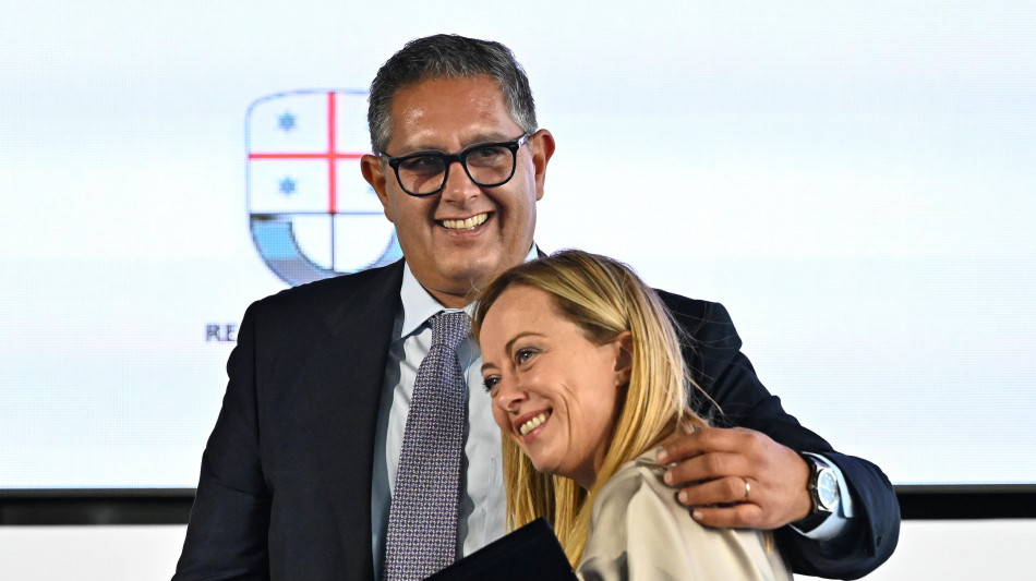 Meloni, aspettiamo le risposte di Toti prima di valutare