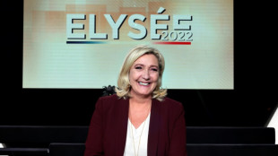 Pr&eacute;sidentielle: comme un vent porteur pour Marine Le Pen