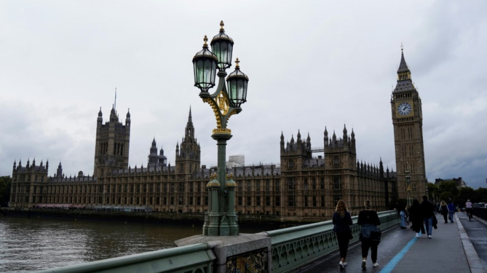 China trying to headhunt UK citizens, says UK govt