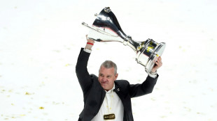 Eisb&auml;ren Berlin verl&auml;ngern mit Erfolgstrainer Aubin