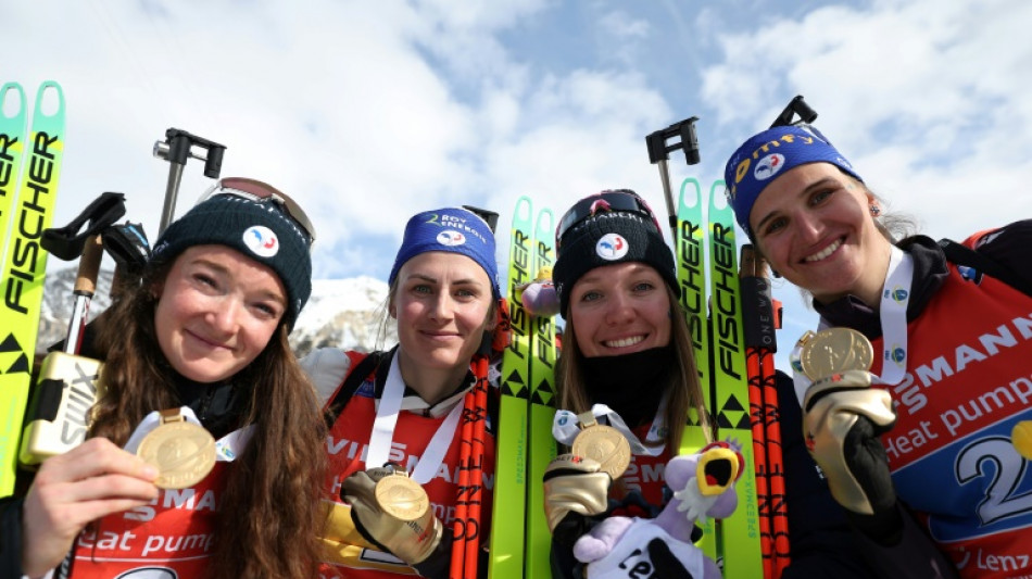 Mondiaux de biathlon: les Fran&ccedil;aises restent au sommet en relais