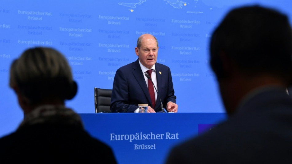 Bundeskanzler k&uuml;ndigt Panzer-Ringtausch mit Griechenland zugunsten der Ukraine an