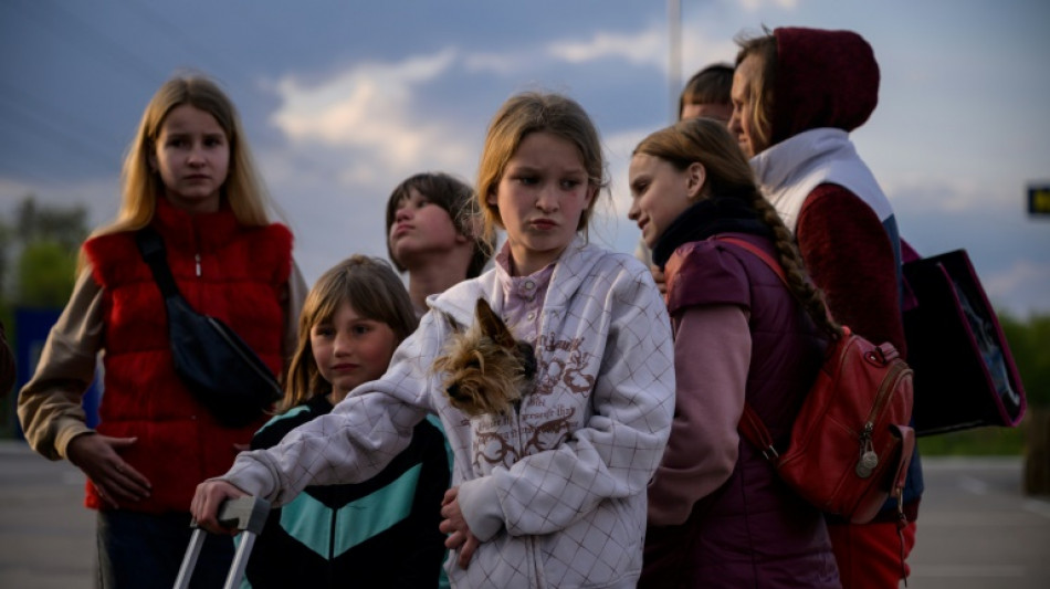 En el sur ocupado de Ucrania, la vida sigue entre abusos, saqueos, colaboraci&oacute;n y resistencia
