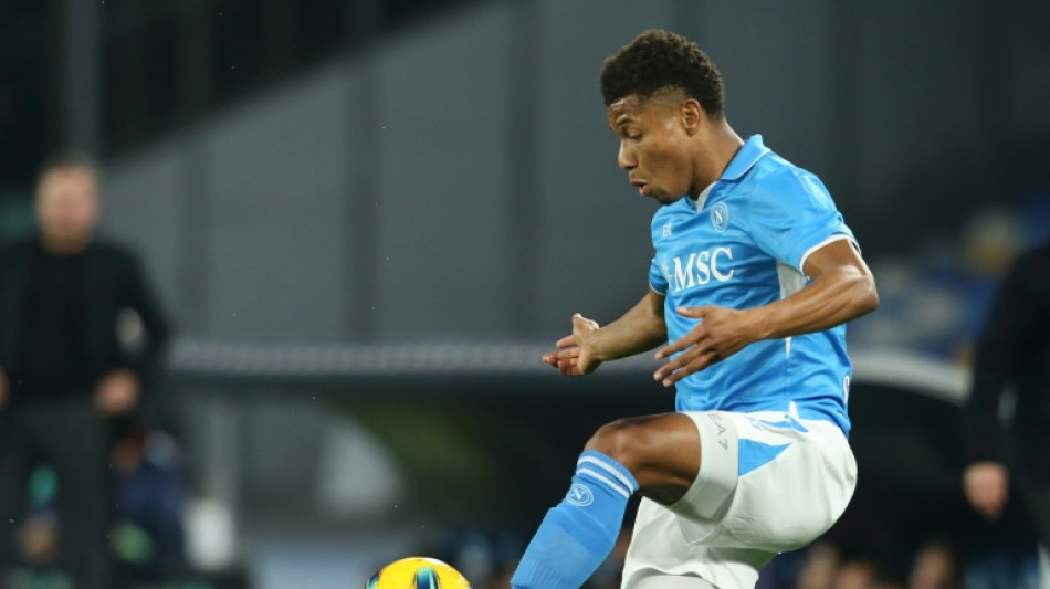 Lesionado, David Neres poderá desfalcar Napoli na reta final da temporada