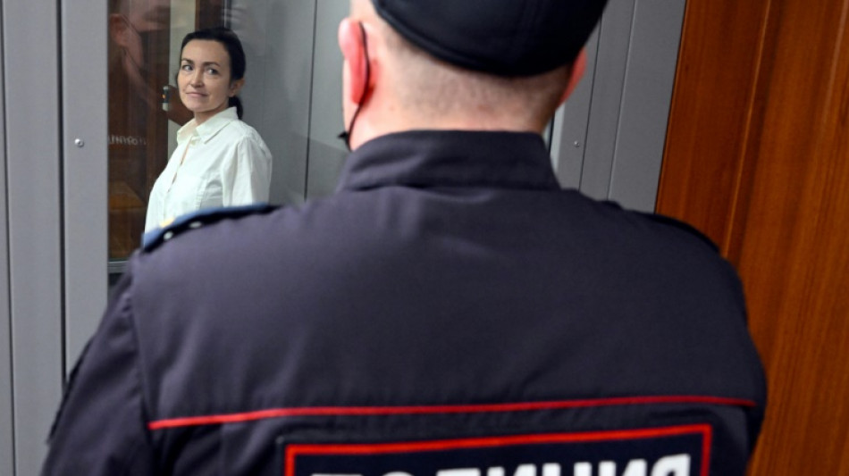 Una corte rusa condena a 6 a&ntilde;os y medio de c&aacute;rcel a una reportera ruso-estadounidense
