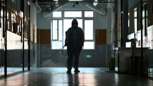 China confina a millones de habitantes de la provincia que rodea Pek&iacute;n