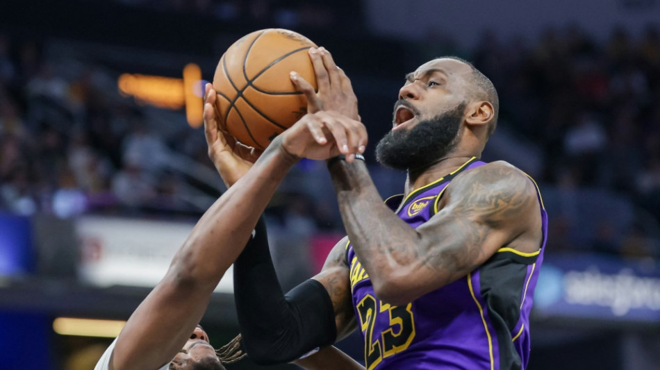 LeBron James mit Buzzer Beater: Lakers beenden Negativserie