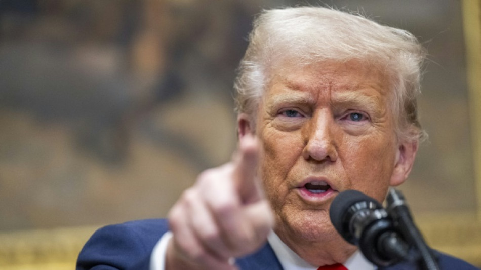 USA: fin du d&eacute;lai avant l'entr&eacute;e en vigueur des droits de douane sur le Canada et le Mexique, pas d'accord