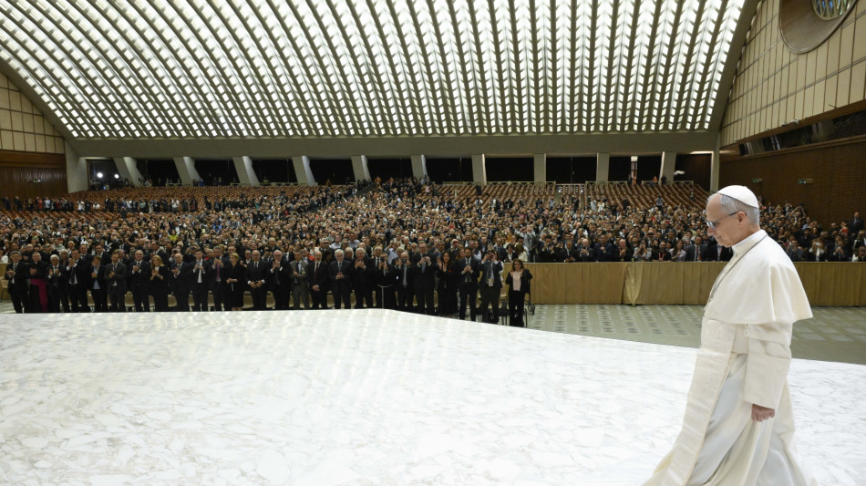 Il Papa, quanta violenza, la pace non è sopraffazione