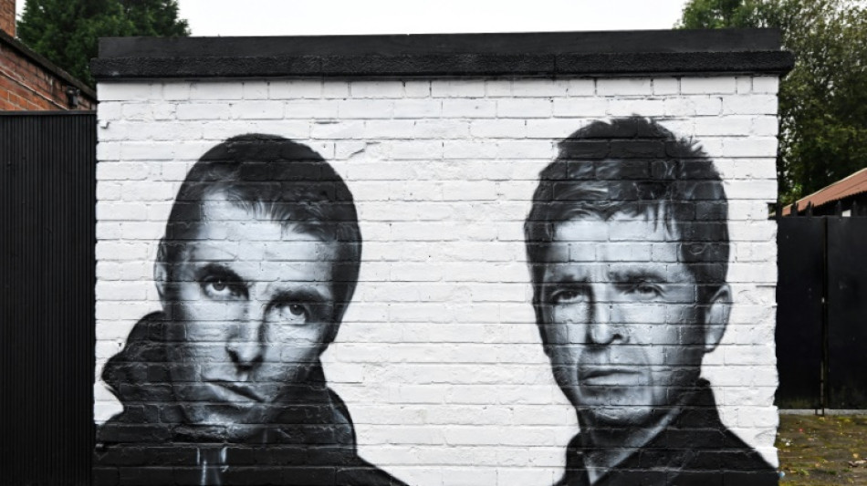 Oasis fans lose 'over £2 million' in UK ticket scams