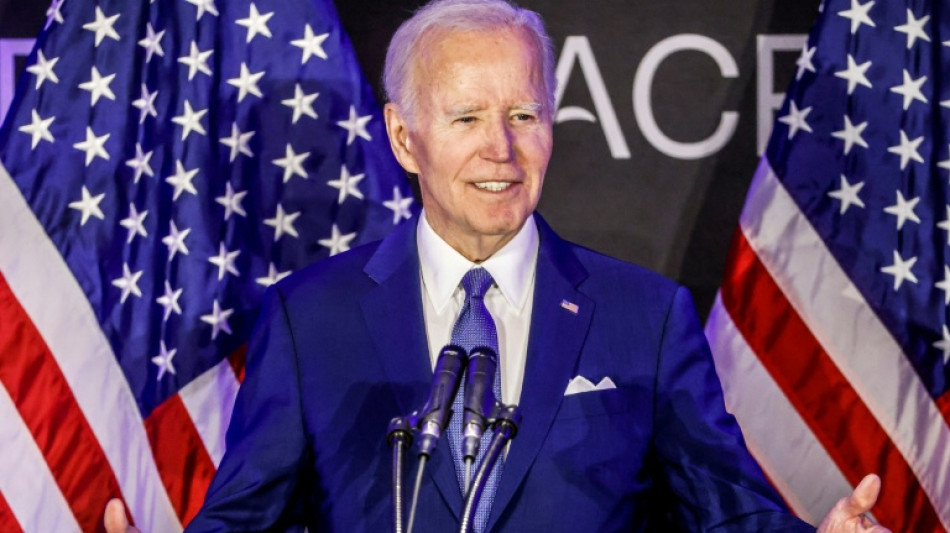 Biden greift Trump in erster öffentlicher Rede seit Amtsende scharf an