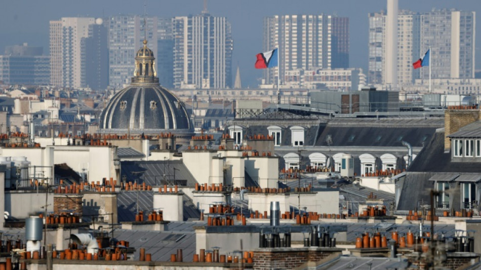 Dans les appartements parisiens, le dilemme de la clim échauffe les esprits