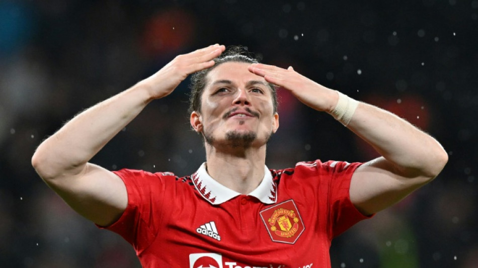 Bayern midfielder Sabitzer signs for rivals Dortmund