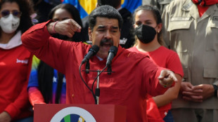 Venezuela: des milliers de miiltants pro-Chavez f&ecirc;tent les 20 ans du coup rat&eacute; contre lui