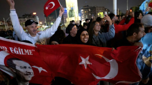 Erdogan reivindica vit&oacute;ria no segundo turno na Turquia 